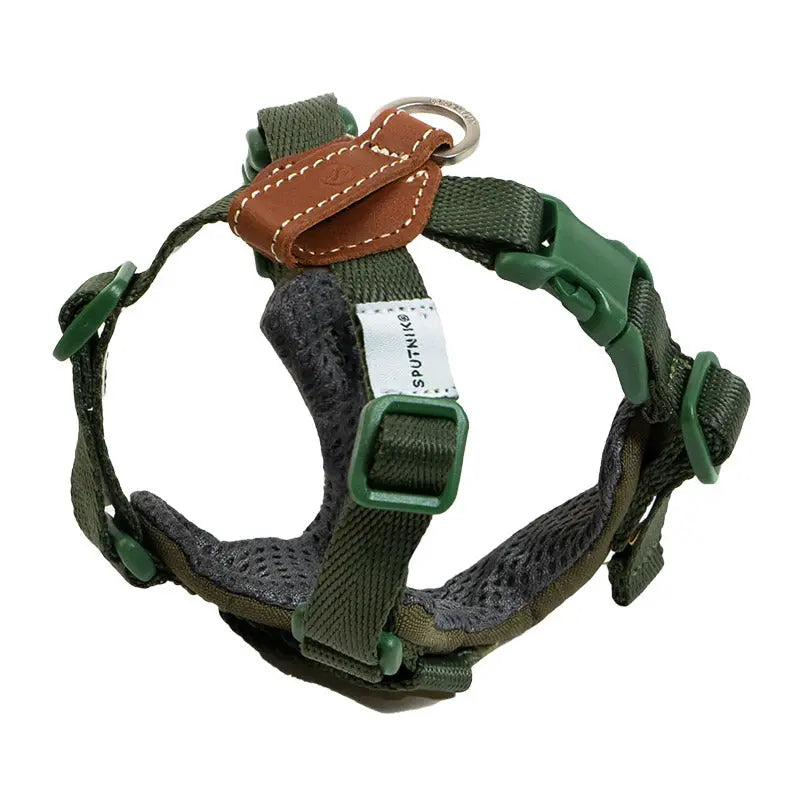 Choke Free Dog Harness in green with four-point chest support and breathable padding for comfortable everyday walks.